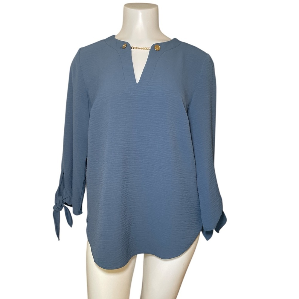 MICHAEL Michael Kors blue blouse with chain and button accents sz XS